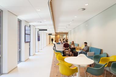Gallery of Zaans Medical Centre / Mecanoo  - 4