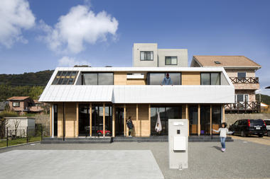 House in Sukumo / Container Design
