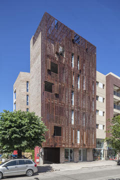 Edificio VV / Ciudad y arquitectura