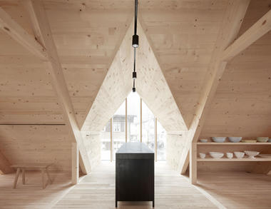 Strubobuob 花店  / Innauer-Matt Architekten