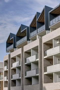 Wellington on the Park / FoxJohnston