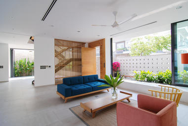 Gallery of Eden Villa / xyz architects  - 4