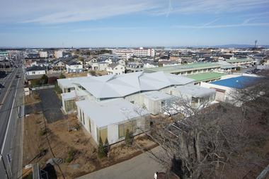 Corona Electric Head Office and Factory / Sachie Isaka of bews + Yuji Tanabe Architects