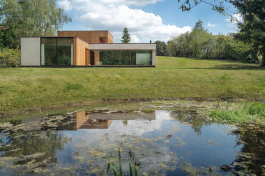 House JRv2 / studio de.materia