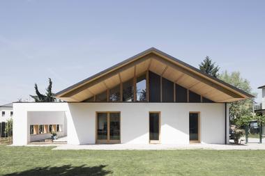 SCL Straw-Bale House / Jimmi Pianezzola Architetto