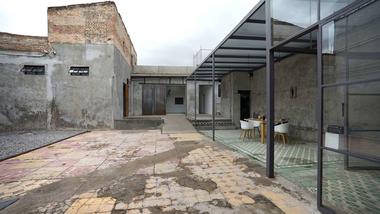 Galería Tiro al Blanco / Progresivo de Arquitectura