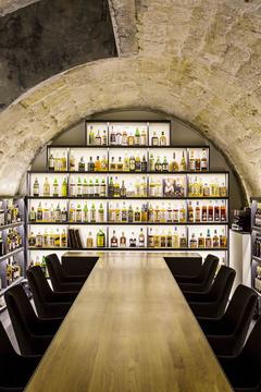 Whisky Bar / jbmn architectes