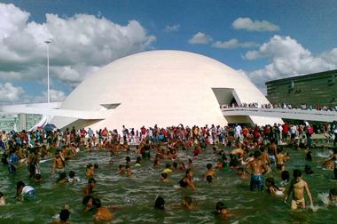 A síndrome de Brasília: Jan Gehl tem razão? / Sérgio Ulisses Jatobá