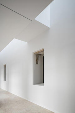 Gallery of Trinity College Renovation / Aires Mateus  - 17