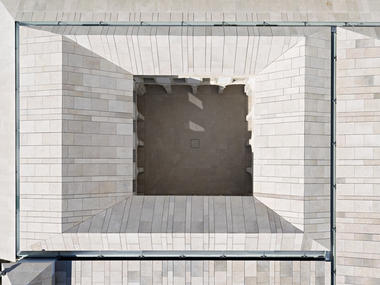 Gallery of Trinity College Renovation / Aires Mateus  - 8