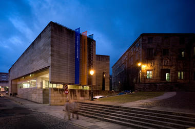 Alvaro Siza’s Galician Center of Contemporary Art Through the Lens of Fernando Guerra