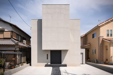 Casa de escenas / FORM | Kouichi Kimura Architects
