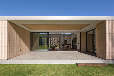 Gallery of House-Workshop for an Artist / Planmaestro Arquitectos  - 3