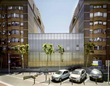 Residencia Y Centro De Día Para Disminuidos Psíquicos / Aldayjover Arquitectura y Paisaje