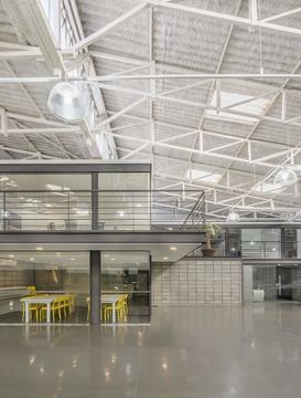 Gallery of Studio Pier 88   / Pietro Terlizzi Arquitetura  - 1