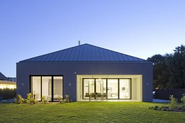 Galería de Casa patio / INOSTUDIO  - 10