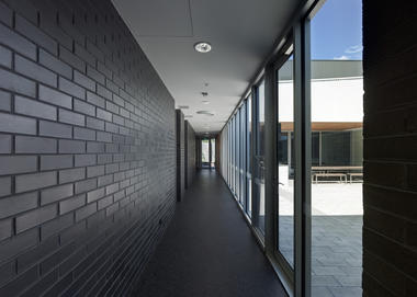 Gallery of Carrum Downs Police Station / Kerstin Thompson Architects  - 6
