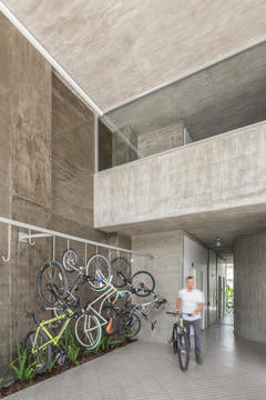 Gallery of Pueyrredón 1101 Building / Pablo Gagliardo  - 20