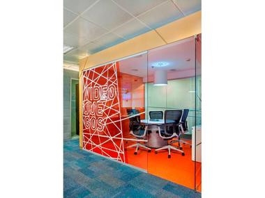 Mercado Libre Alem / Contract Workplaces