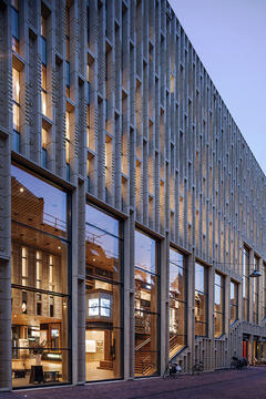 Gallery of Culturehouse in Arnhem / Neutelings Riedijk Architects  - 2