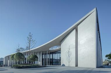 Gallery of Victims of Nanjing Massacre Memorial Hall / Architectural Design & Research Institute of South China University of Technology  - 24