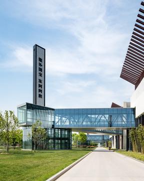 Fábrica DEEJ / 5+design