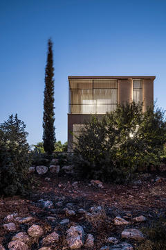 Gallery of Residence in the Galilee / Golany Architects  - 13