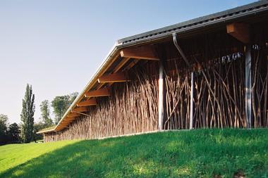 Estábulo / F.A.B. + Forschungs + Architekturbüro AG