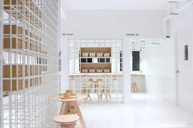 画廊 Butterfly Milkbar 36号牛奶公寓 / Thaipanstudio  - 3