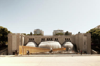 Lisbon Falls / Marcelo Dantas
