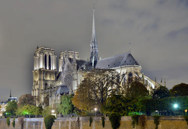 A 854 años de su construcción, la Catedral de Notre Dame se enfrenta a un incierto futuro