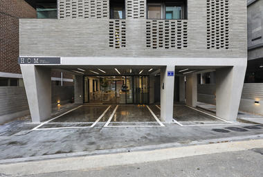 Edifício Multifamiliar Dongsimwon / SOSU ARCHITECTS