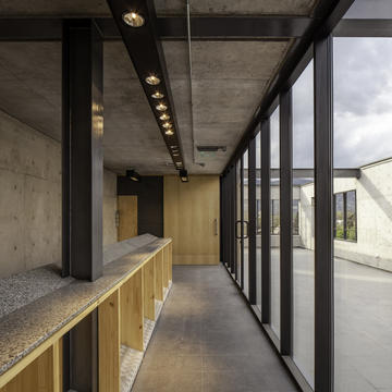 Gallery of Multicarpet Rollux Showroom  / +arquitectos  - 3