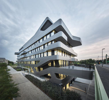 Edificio de la Universidad FOM en Düsseldorf