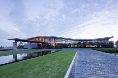 Club de Golf Jack Nicklaus / Yazdani Studio