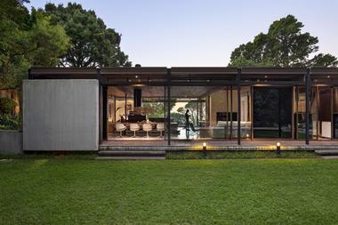 Casa Invermark / SAOTA