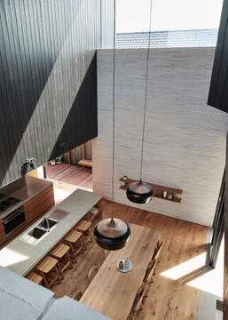 Gallery of Creative Kitchen Designs and Their Details: The Best Photos of the Week  - 7