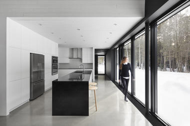 Gallery of Creative Kitchen Designs and Their Details: The Best Photos of the Week  - 6