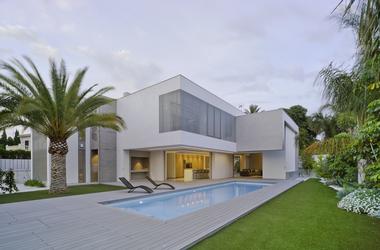 Gallery of Villa ZüV / Tomás Amat + Pablo Belda Studio  - 21