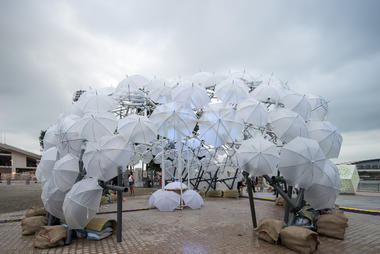 PVC Pipes and Umbrellas Come Together in Vibrant Dandelion-esque Dome in Singapore