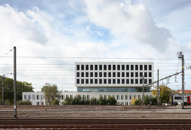 Gallery of KUL Campus Bruges / Abscis Architecten  - 16