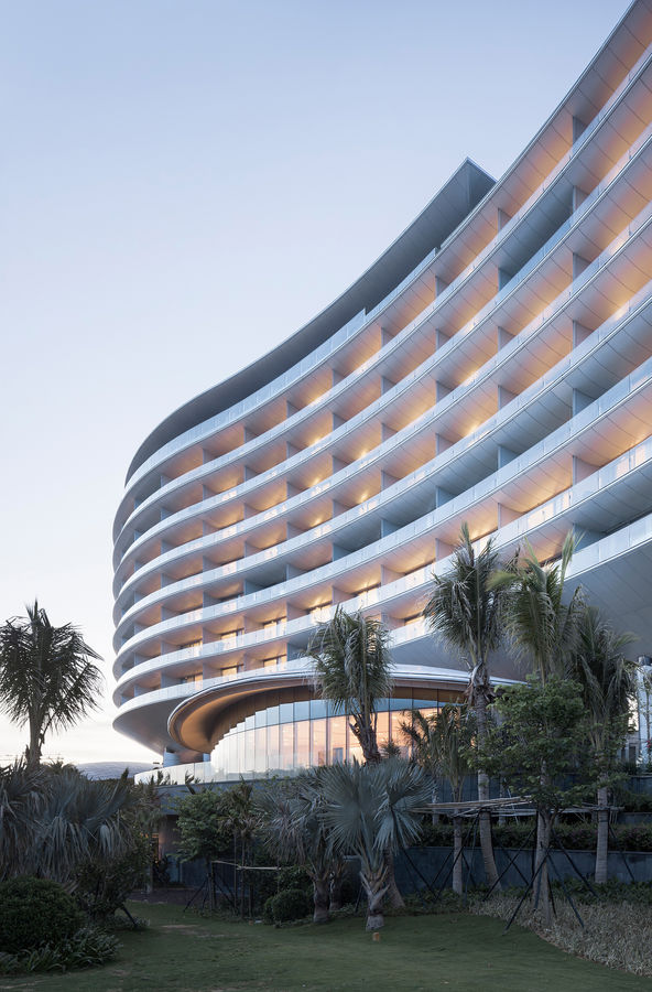 Hotel 5 star by Richmond Chai ArchDaily