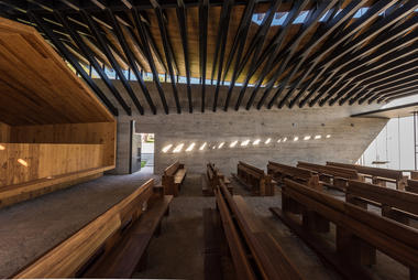 Galería de Capilla RLJ / José Ricardo Yslas Gámez  - 1