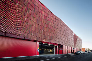 Gallery of Easton Commercial Center / Lahdelma & Mahlamäki Architects  - 2
