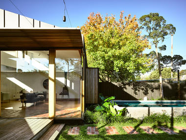 Gallery of Light Saw House / Zen Architects  - 5