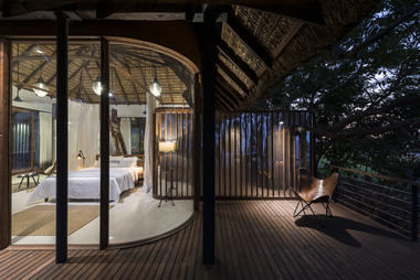 Villa Árbol en Forest Hills / Architecture BRIO