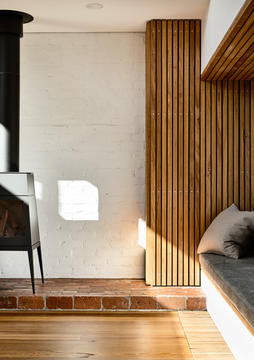 Gallery of Light Saw House / Zen Architects  - 14