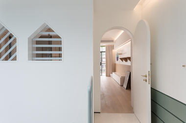 Gallery of A White House, A Growing Home / RIGI Design  - 32