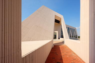 Jiaxing Innovation Park Exhibition Center / BIAD