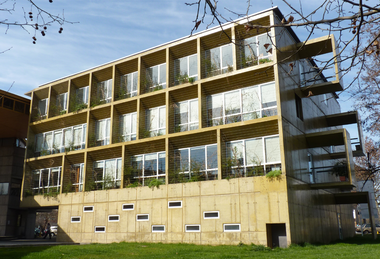 Galería de Ampliación Facultad de Educación, Edificio Postgrados / Baixas y Del Río Arquitectos  - 1